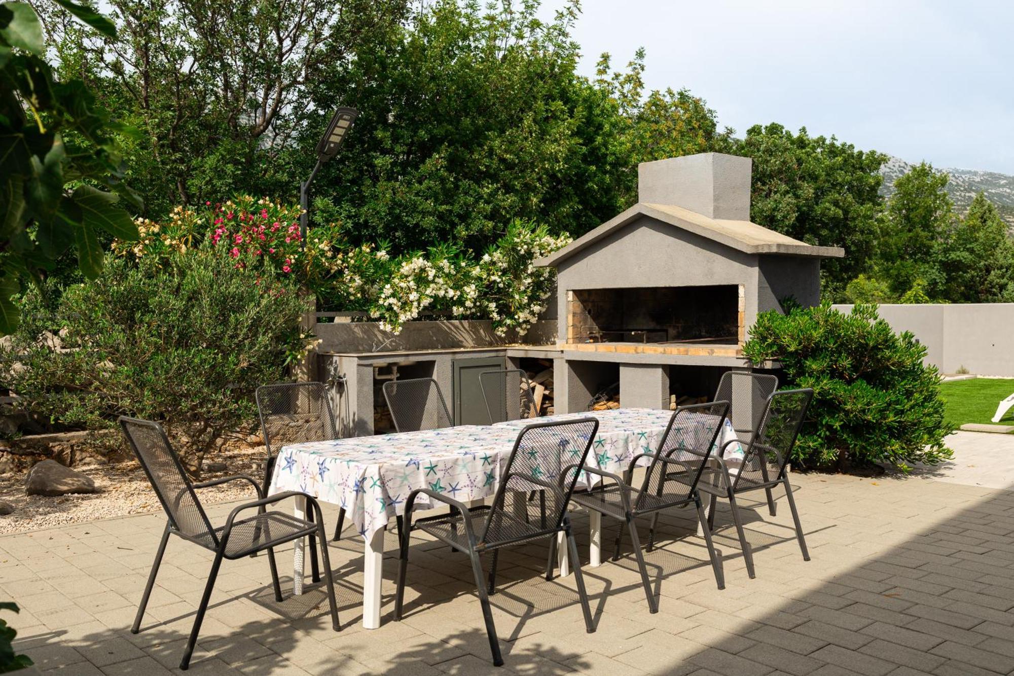 Apartments Zanic With Private Swimming Pool And Sea View Starigrad Paklenica Bagian luar foto